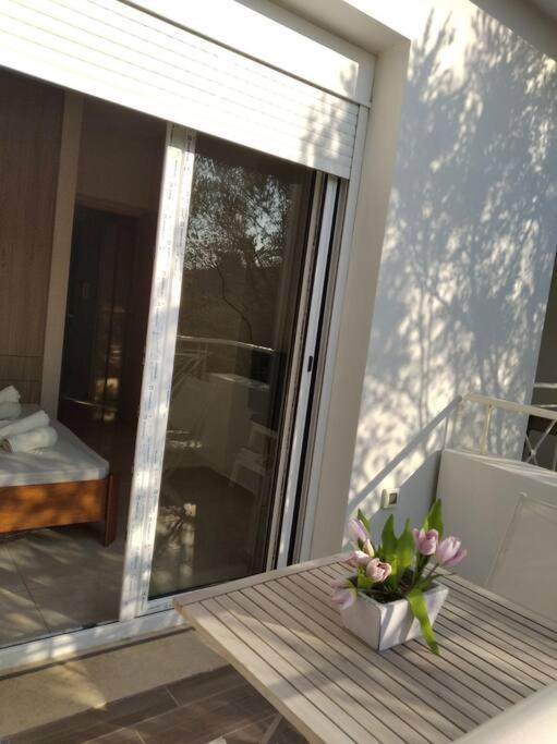 Cozy Villa Vita Lagonisi Kalivia Thorikou Екстериор снимка