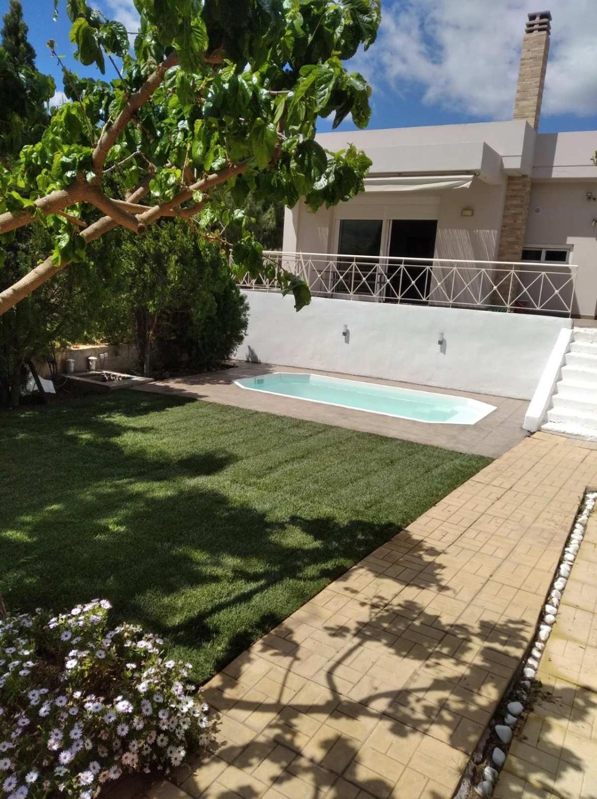 Cozy Villa Vita Lagonisi Kalivia Thorikou Екстериор снимка